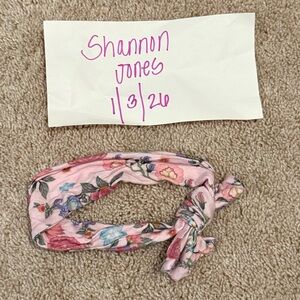 Posh peanut headband